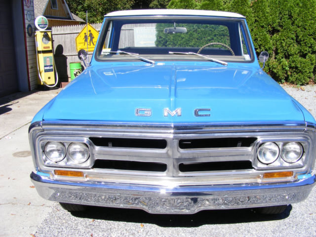 1970 Chevrolet C-10 GMC - photo 2