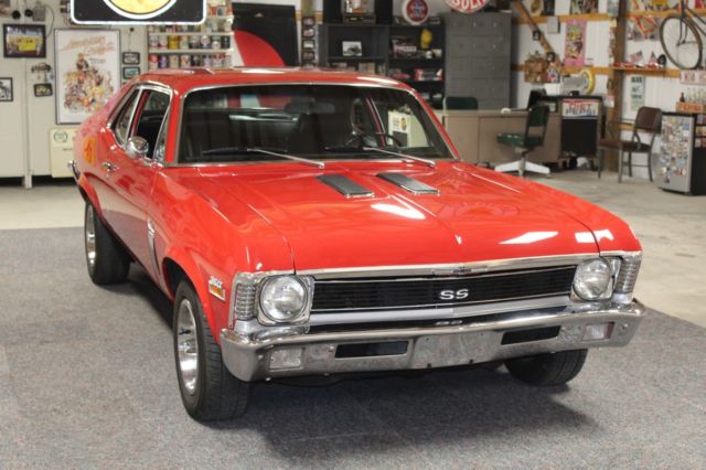 1970 Chevrolet Nova Cold AC, PS, PDB, Bucket Seats, Floor Shifter
