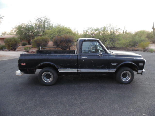 1970 Chevrolet C-10 SB CST - Rare - Factory 396,AT,AC- Factory Black - photo 4