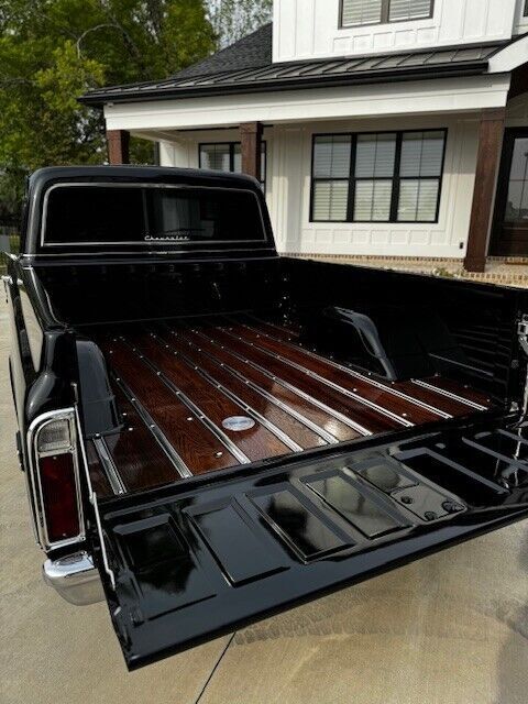 1970 Chevrolet C-10 - photo 2