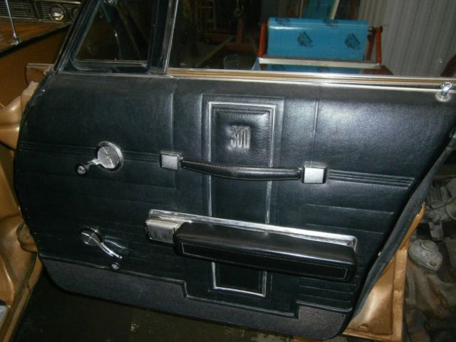 1970 Chrysler 300 Series - photo 12