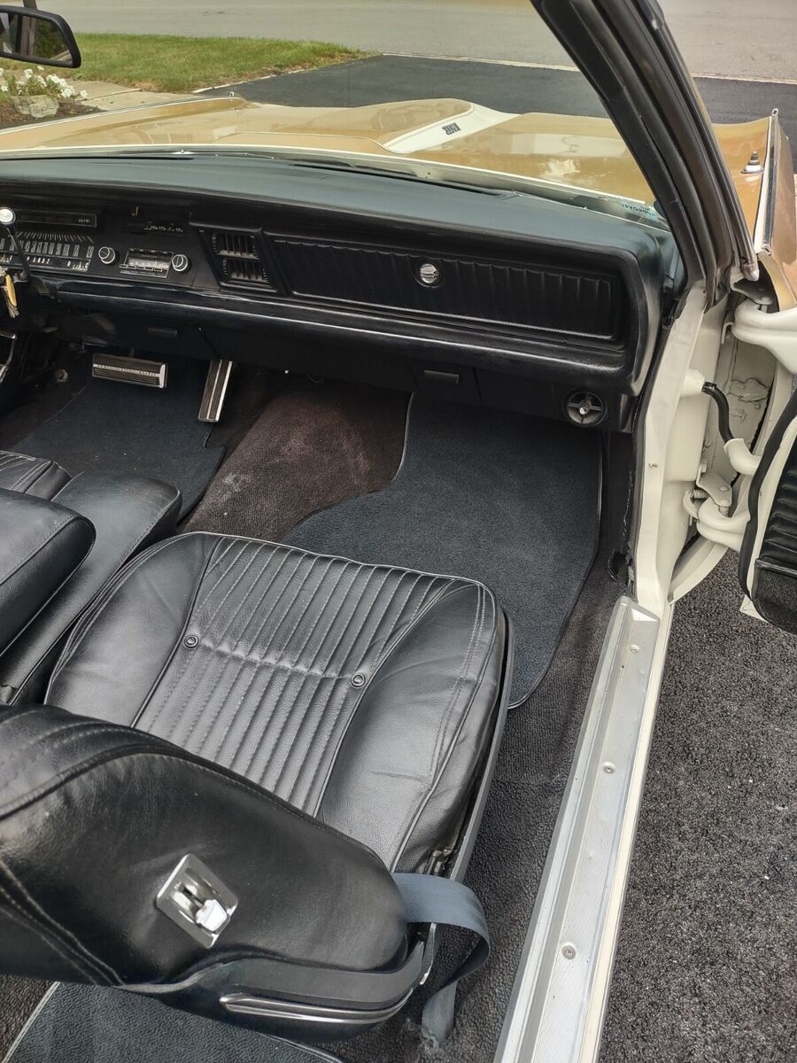 1970 Chrysler 300 Series - photo 12