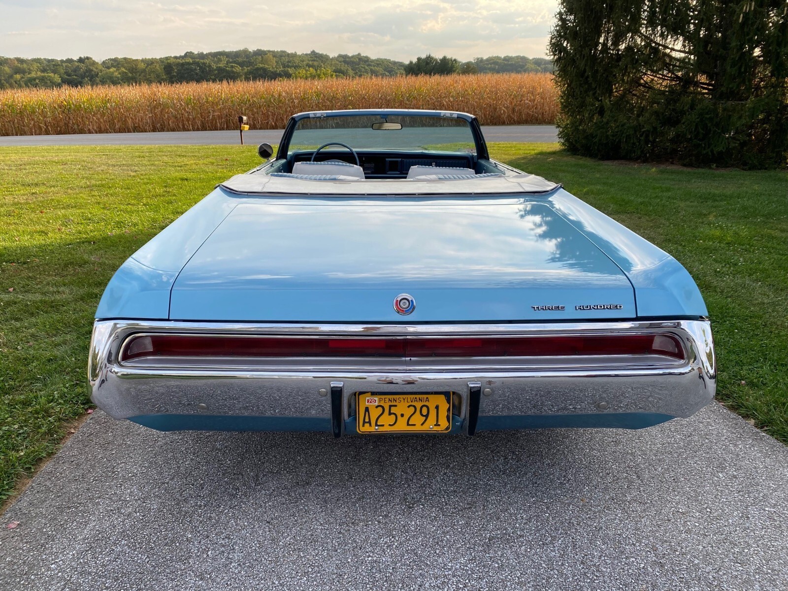 1970 Chrysler 300 Series - photo 10