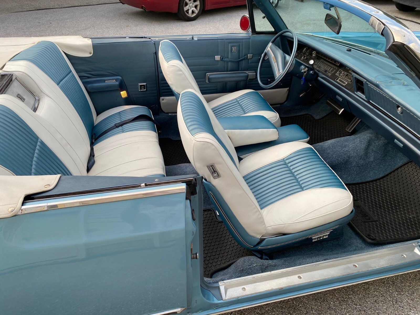 1970 Chrysler 300 Series - photo 13