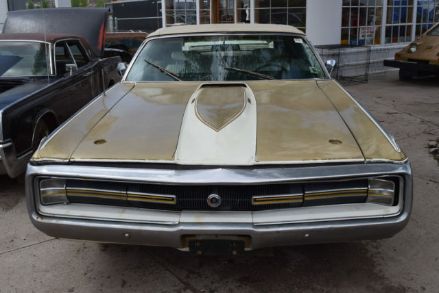 1970 Chrysler 300 Series - photo 2
