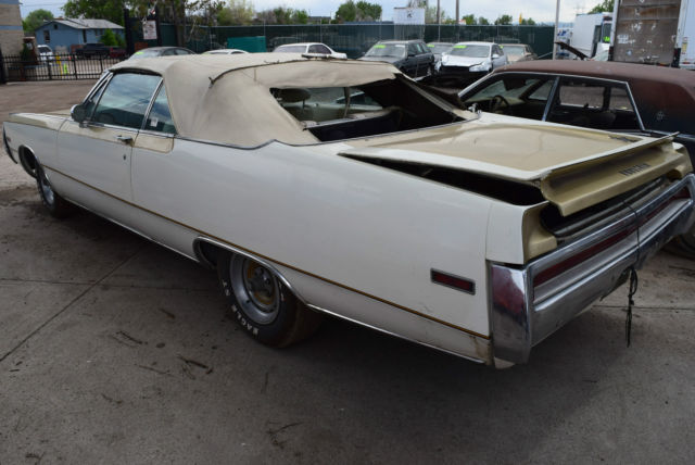 1970 Chrysler 300 Series - photo 3