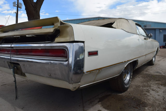 1970 Chrysler 300 Series - photo 4
