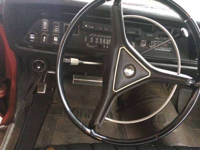 1970 Chrysler 300 Series Base trim with no vinyl roof - photo 12