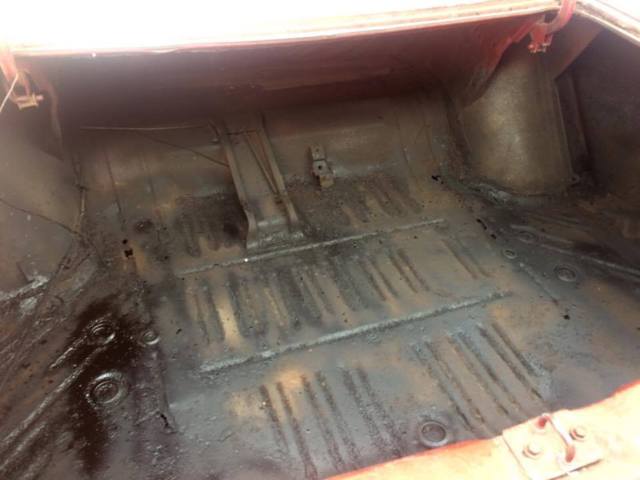 1970 Chrysler 300 Series Base trim with no vinyl roof - photo 4