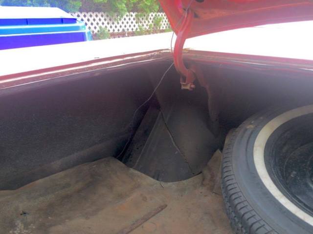 1970 Chrysler 300 Series Base trim with no vinyl roof - photo 6