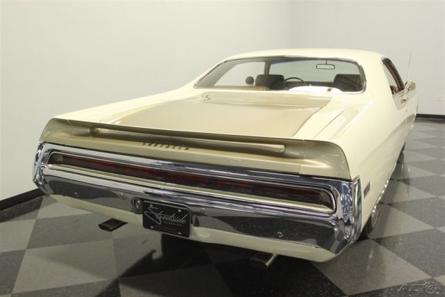 1970 Chrysler 300 Series Hurst Edition - photo 12