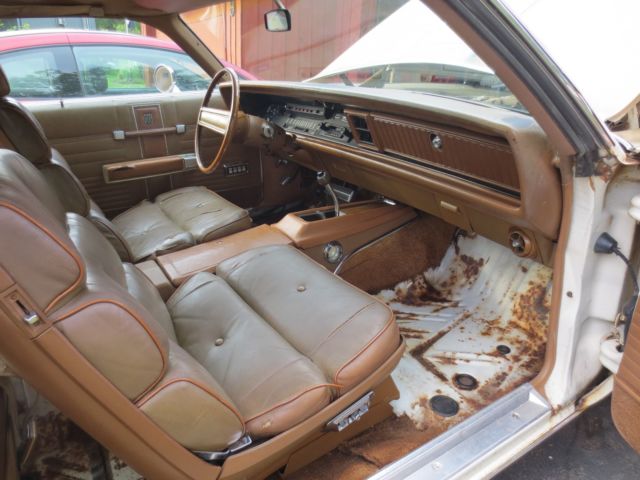 1970 Chrysler 300 Series HURST - photo 11