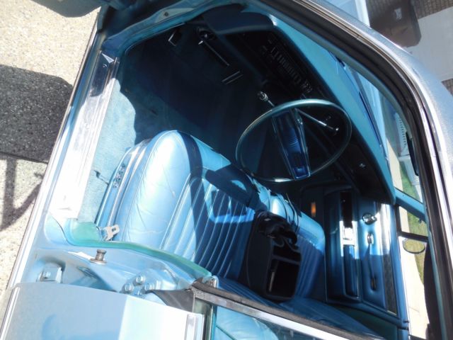1970 Chrysler Imperial Crown Hardtop 4-Door - photo 6