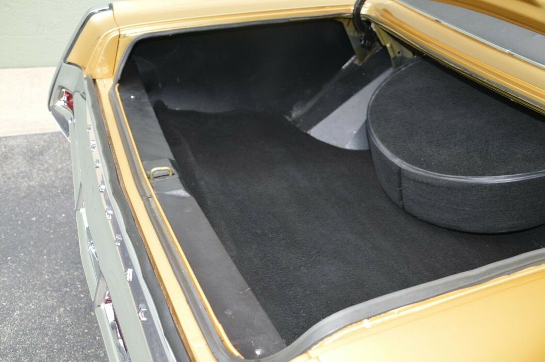 1970 Chrysler Imperial LEATHER - photo 7