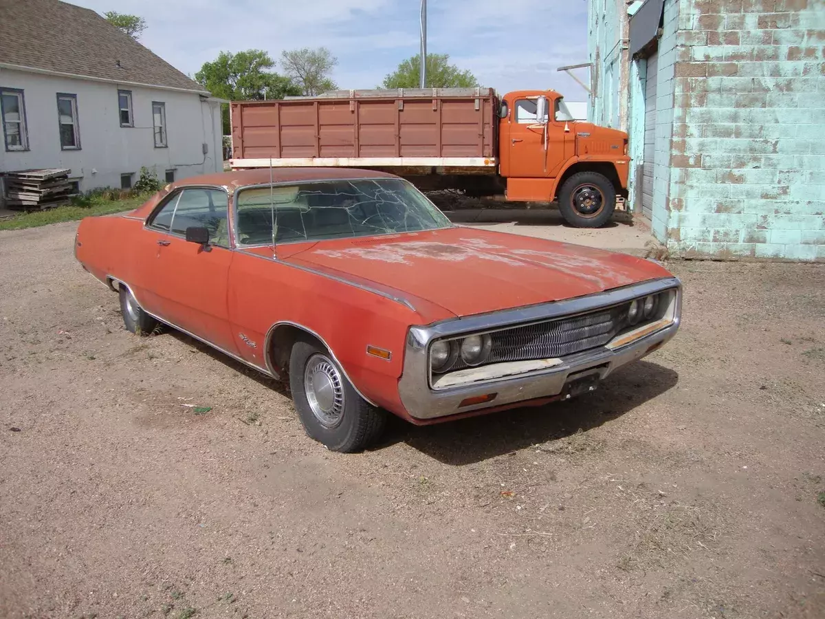 1970 CHRYSLER NEWPORT 383 V8 RED 2 DOOR 1 OWNER 1970 Chrysler Newport