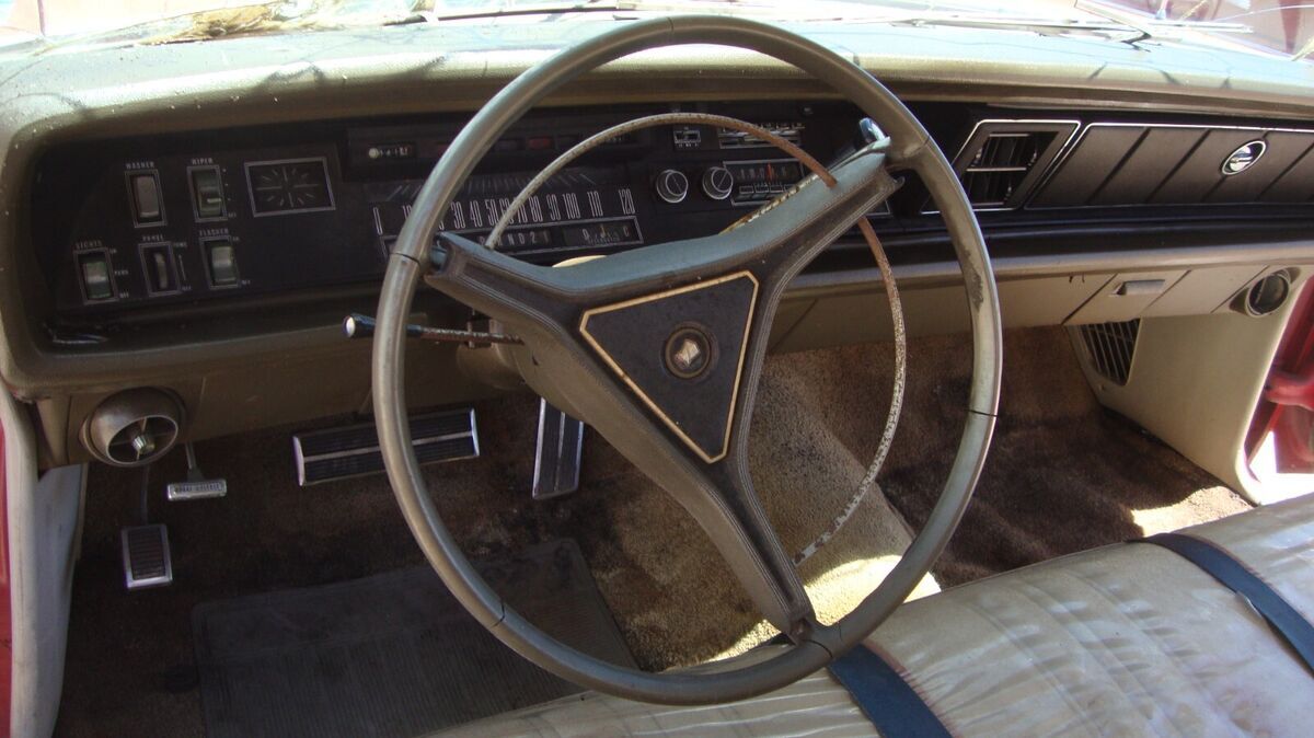 1970 Chrysler Newport - photo 10