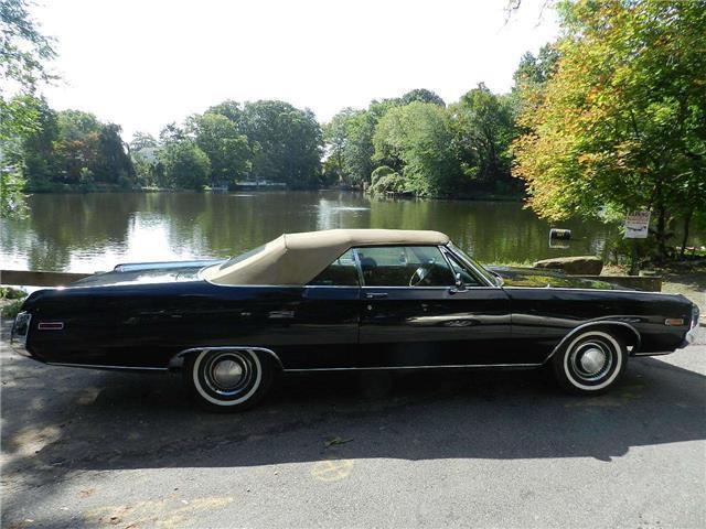 1970 Chrysler 300 Series -- - photo 11