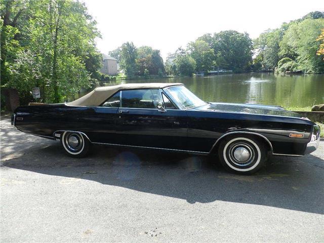 1970 Chrysler 300 Series -- - photo 3