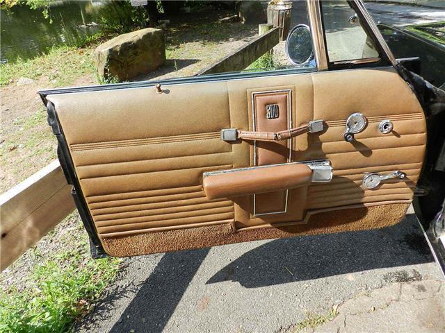 1970 Chrysler 300 Series -- - photo 5