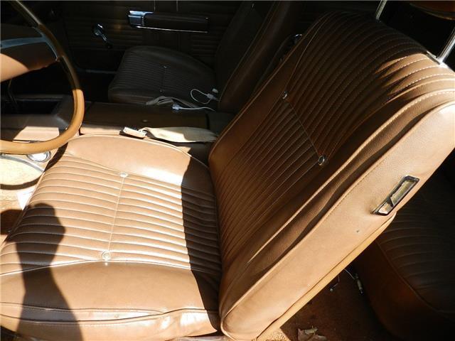 1970 Chrysler 300 Series -- - photo 6