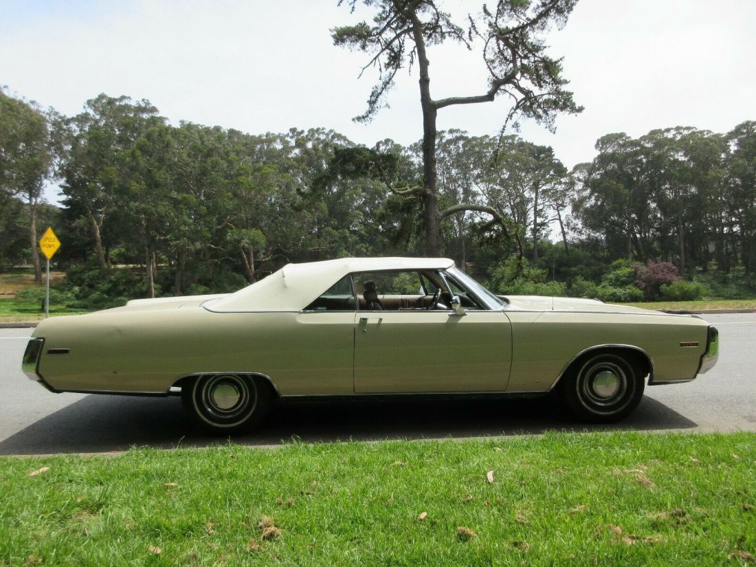1970 Chrysler 300 Series - photo 6