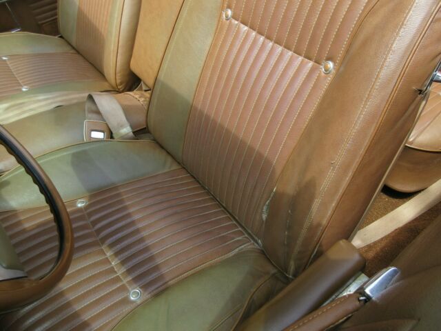 1970 Chrysler 300 Series - photo 11