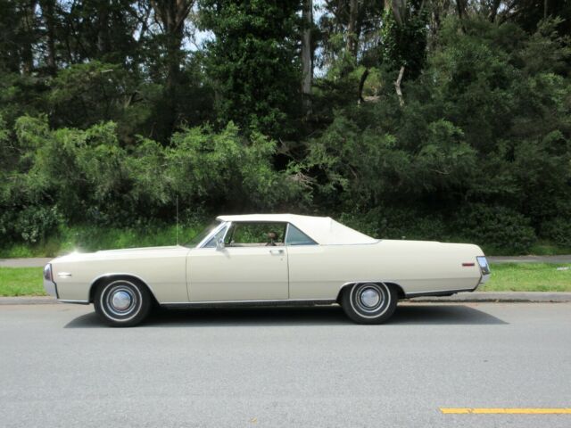 1970 Chrysler 300 Series - photo 4
