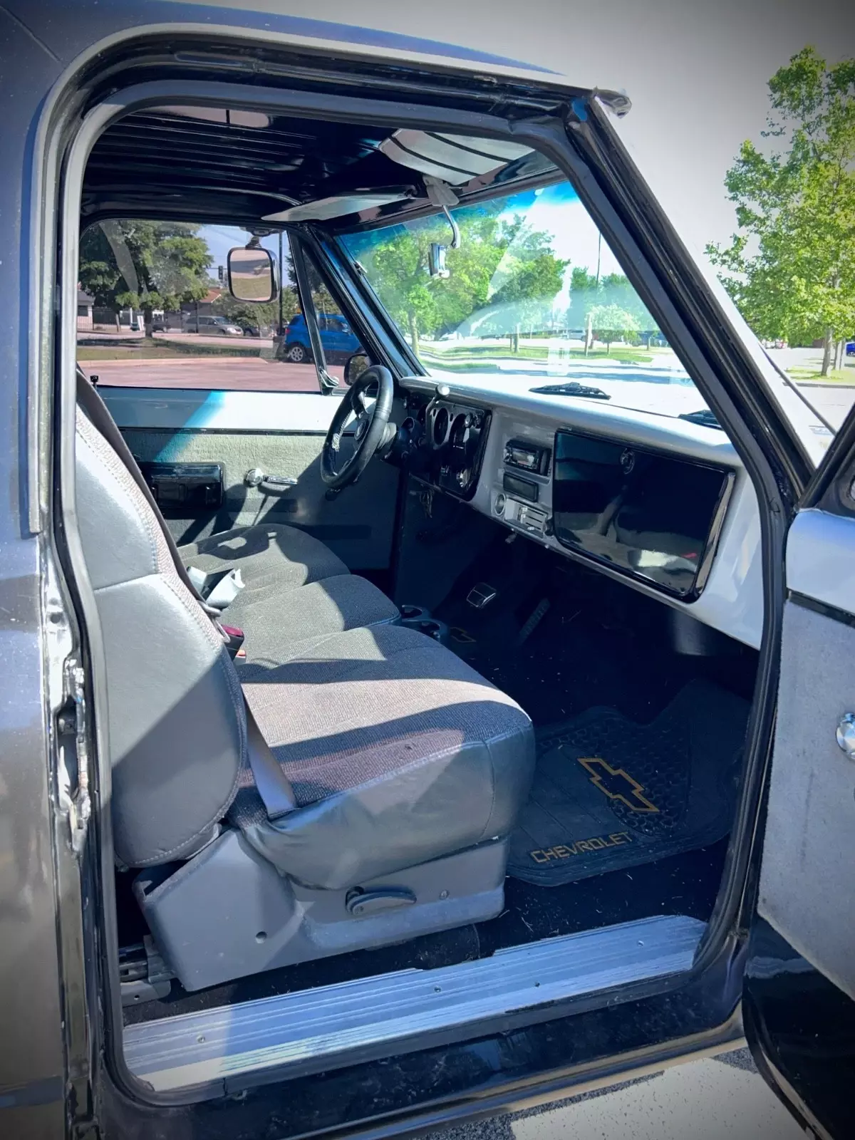 1970 Chevrolet C-10 Custom - photo 7