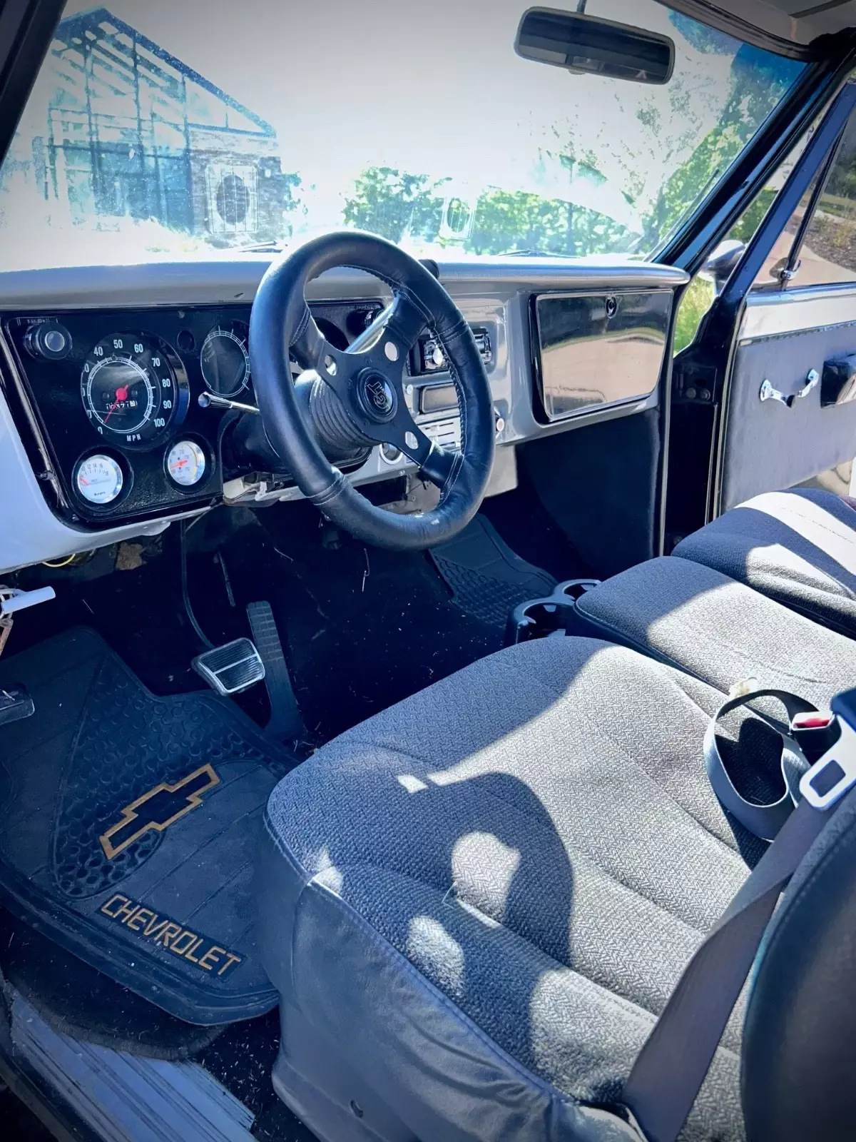 1970 Chevrolet C-10 Custom - photo 9