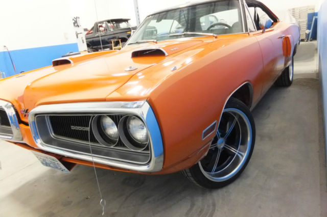 1970 Coronet RT 440 4 speed Go Mango Restored REAL N96 440 4 speed NO RESERVE 1970 Dodge Coronet RT