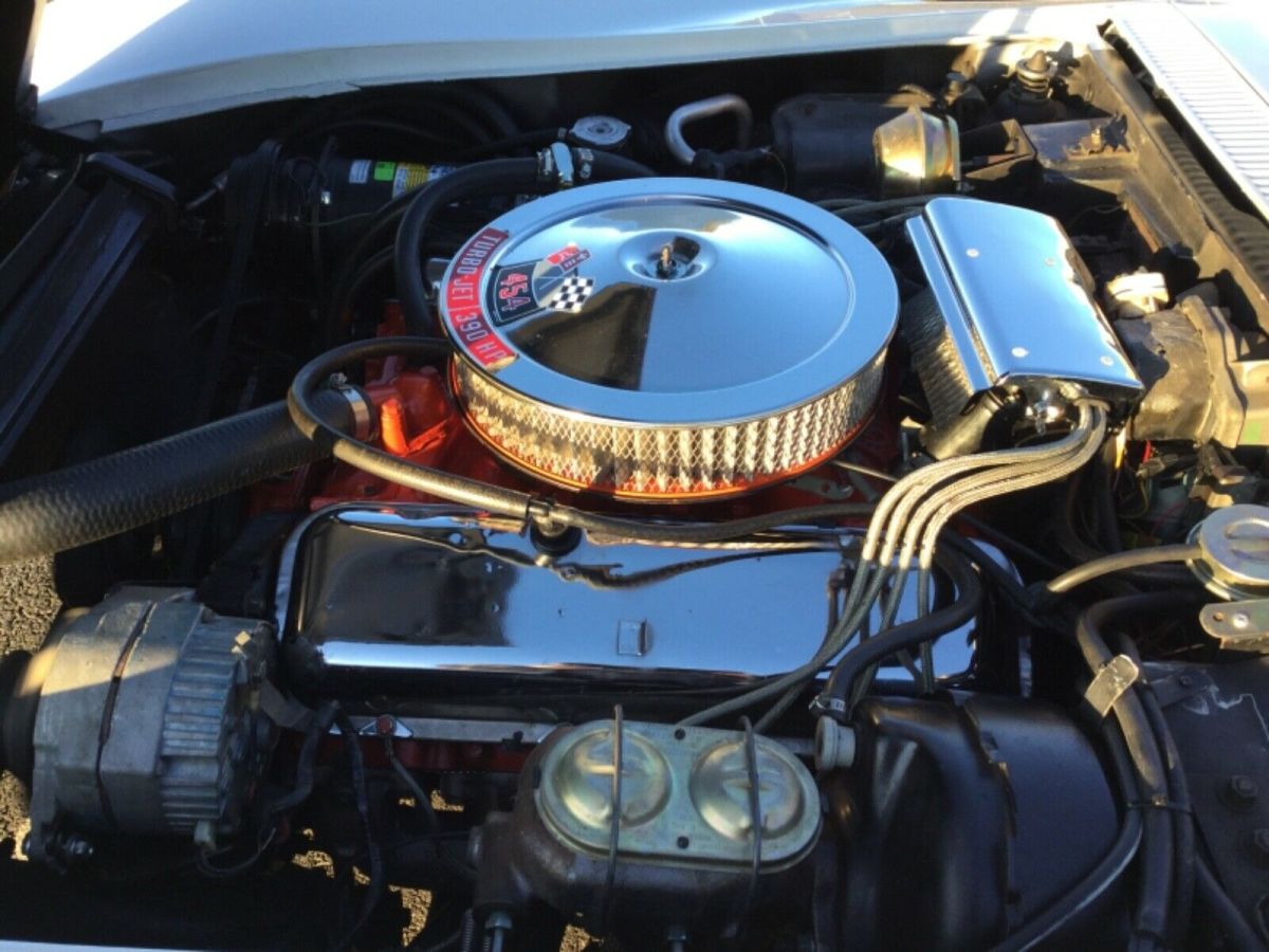 1970 Chevrolet Corvette Deluxe black leather - photo 10