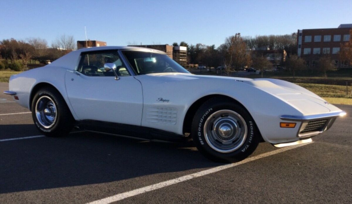 1970 Chevrolet Corvette Deluxe black leather - photo 2