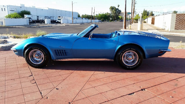 1970 Chevrolet Corvette 2-door convertible - photo 10