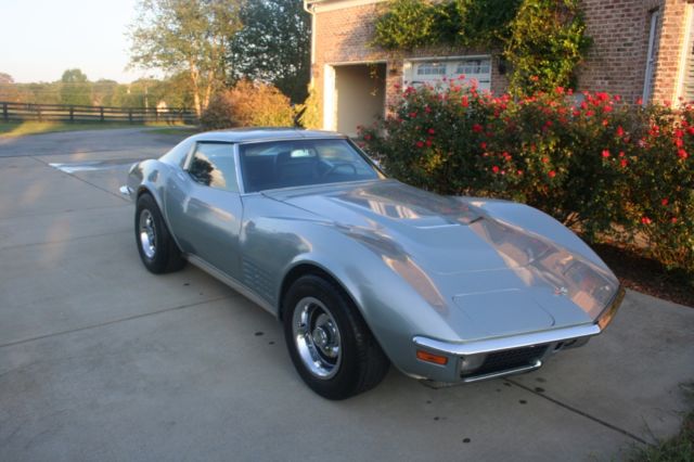 1970 Chevrolet Corvette base coupe - photo 3