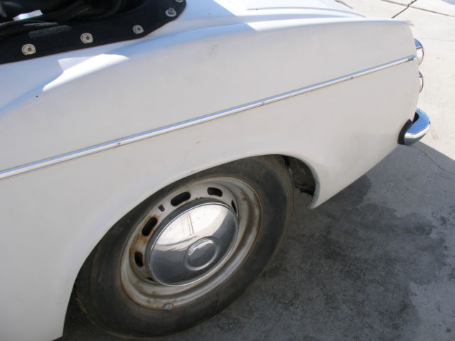 1970 Datsun SPL 311 Roadster - photo 4