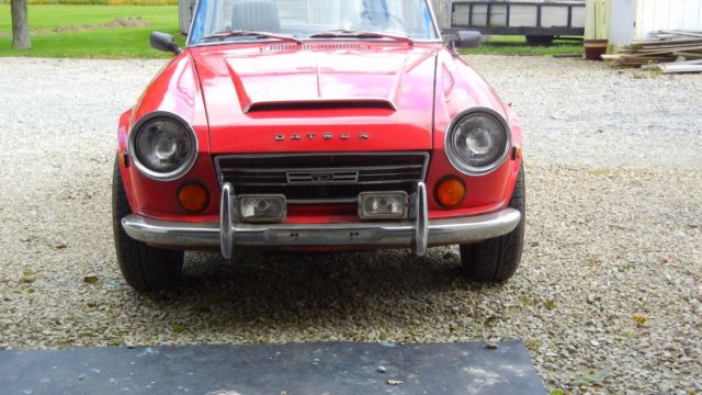 1970 Datsun 2000 . - photo 8