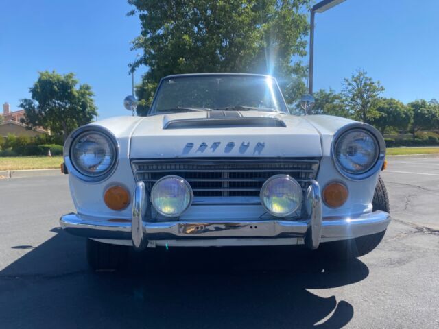 1970 Datsun Roadster - photo 7