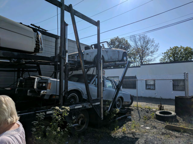 1970 Datsun 1600 roadster - photo 2