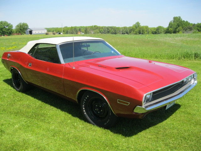 1970 Dodge Challenger - photo 3