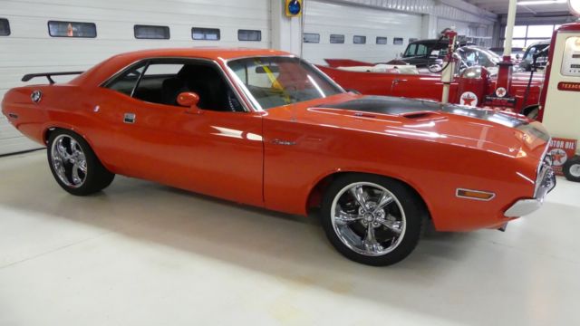 1970 Dodge Challenger -- - photo 2