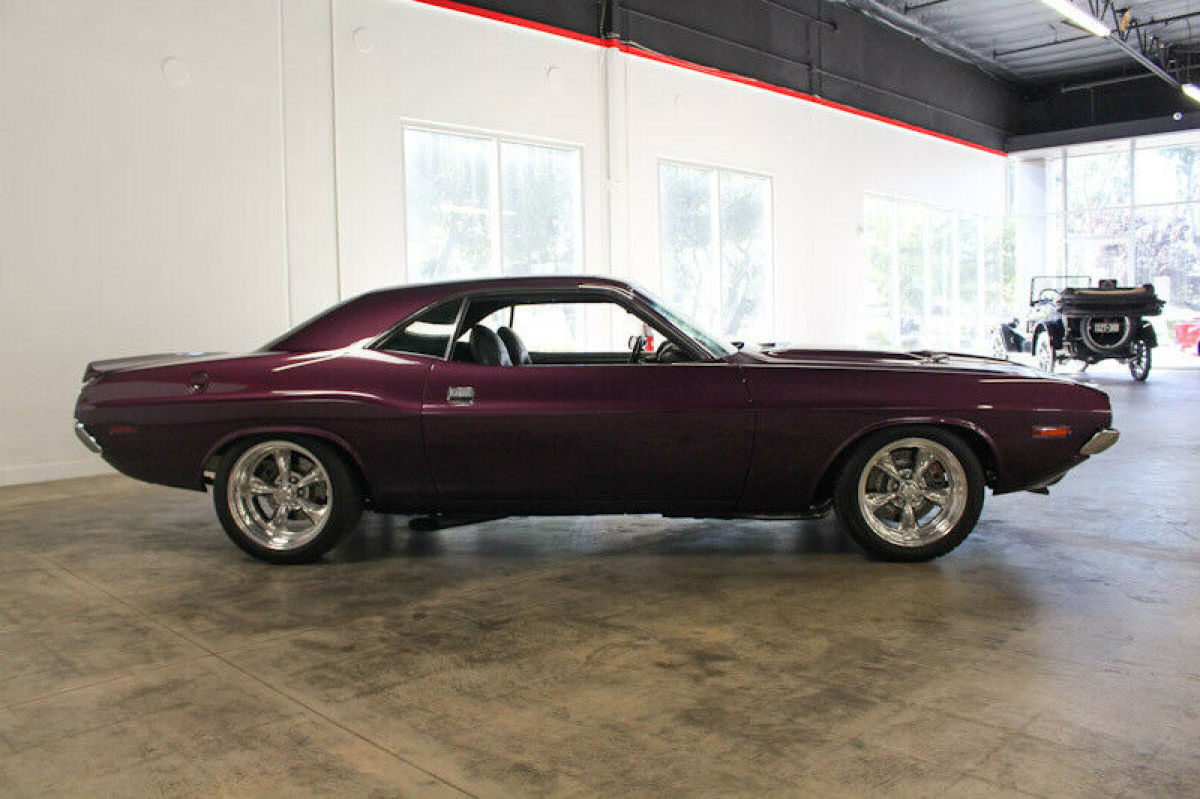 1970 Dodge Challenger - photo 11