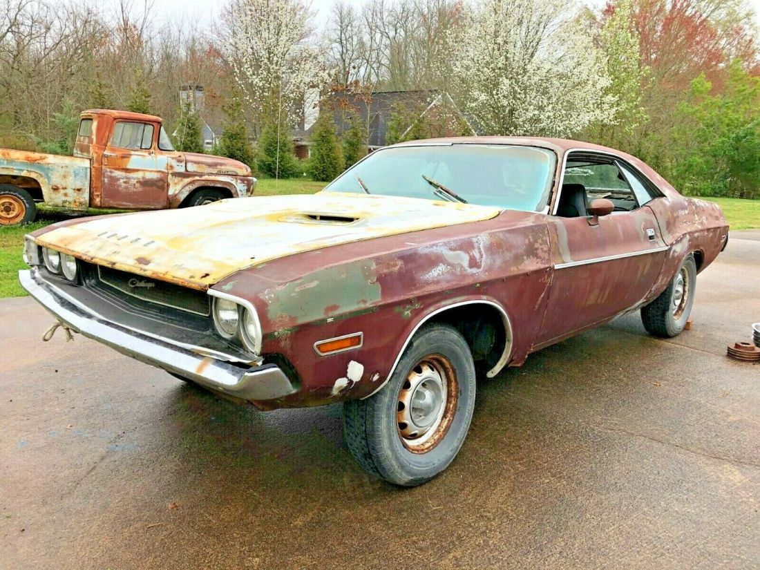 1970 Dodge Challenger - photo 3