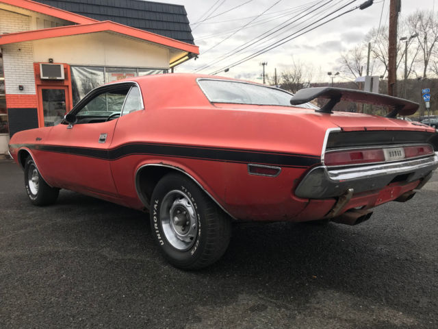1970 Dodge Challenger - photo 4