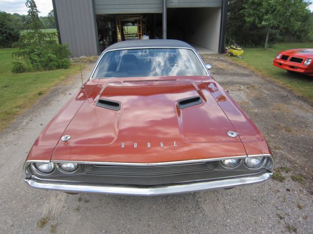 1970 Dodge Challenger - photo 5