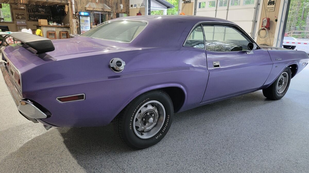 1970 Dodge Challenger - photo 11
