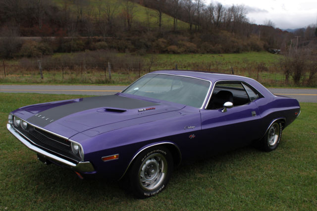 1970 Dodge Challenger 383 - photo 11