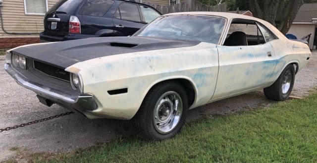 1970 Dodge Challenger - photo 2