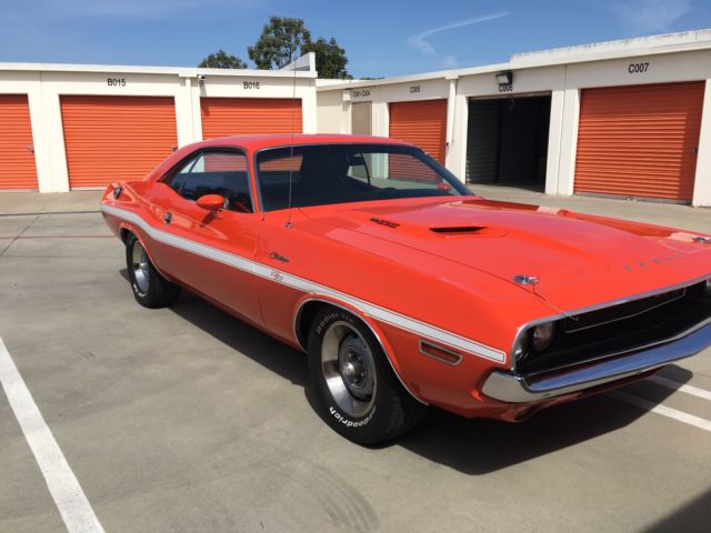 1970 Dodge Challenger R/T - photo 2