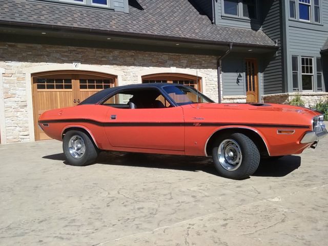 1970 Dodge Challenger - photo 2