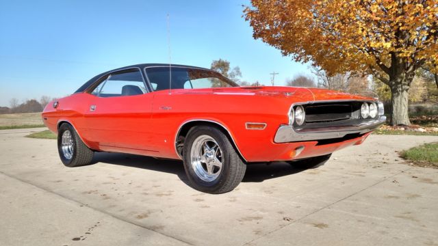 1970 Dodge Challenger - photo 2
